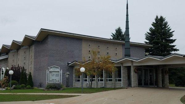 A wonderful history here of catholic faith up north in God's country. My past memory still of the 1970's as a vacationer.