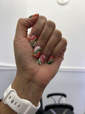 Holiday nails