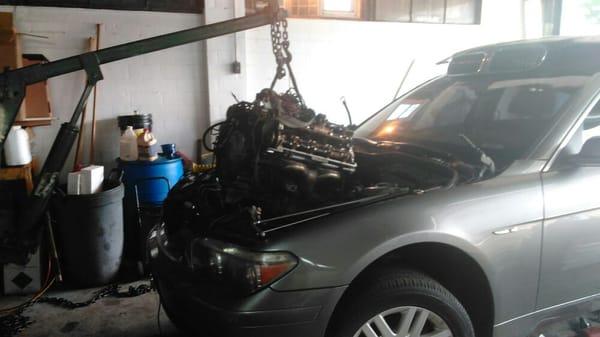 Pulling engine on a BMW 740I