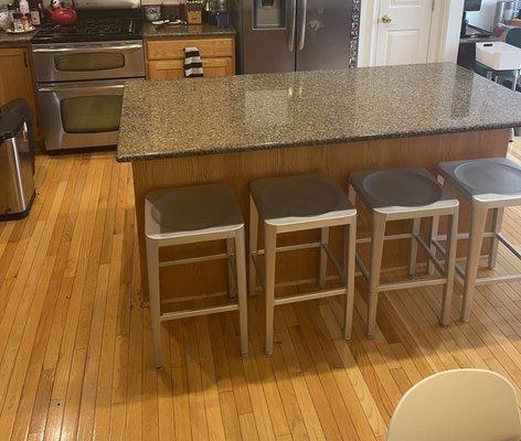 after: new countertop with overhang that makes sitting at the counter more comfortable