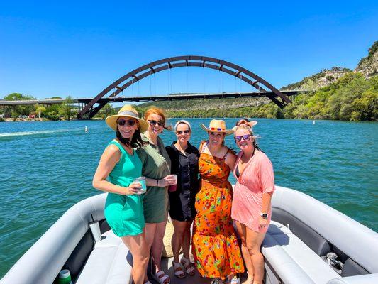 Wake Riderz Boat Rental Lake Austin