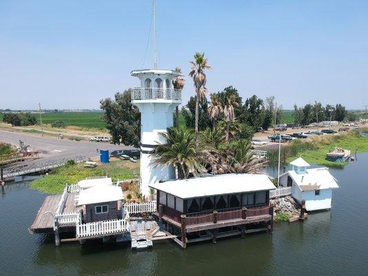 Floating island inspection