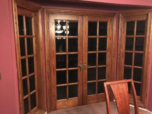 He cleaned every little square and I have a slider in my family room and a bay window in my kitchen that looks like these doors.