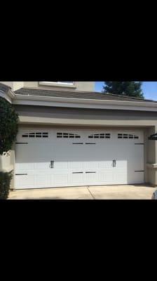 Series 199 insulated garage door with decorative hardware