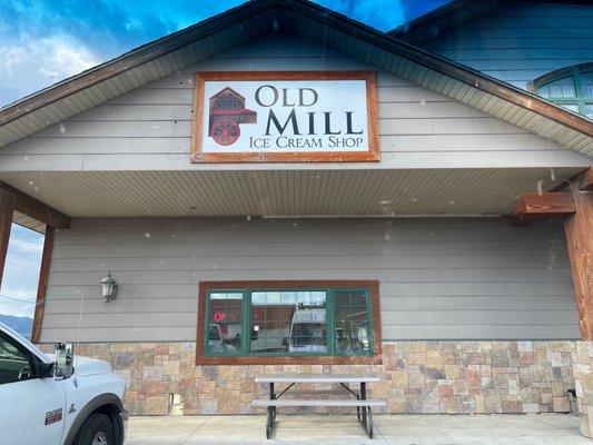 Old Mill Ice Cream Shop