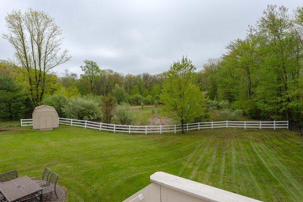 Sprawling back yard in Mount Olive