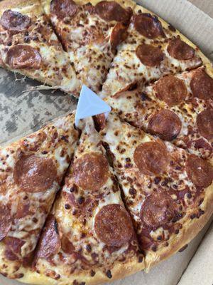 Pepperoni pizza 5$