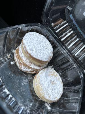 Alfajores are off the HOOK!!