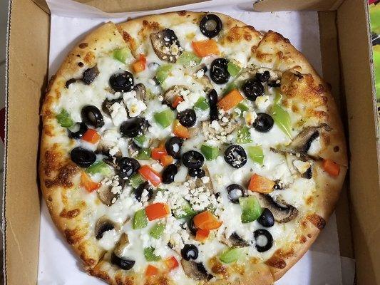 Mediterranean Pizza