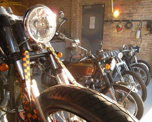 MALAPROP MOTORS - Custom Motorcycle Builds & Service