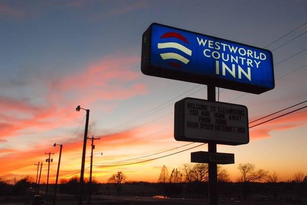 WestWorld Country Inn: a comfortable inn in Hubbard, Texas.