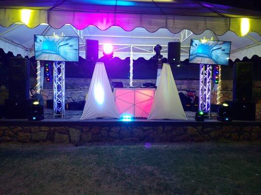 DJ Setup, sound, lights and video screens