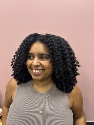 Owner and Curly Hair Specialist, Melissa!