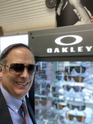 Oakley, Cazal, Versace, Ray-Ban, Nike, OVVO, Persol, Dragon... Come see the Frames We Love!