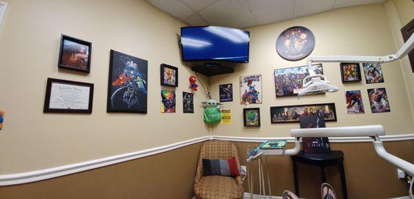 This is the view from the dentist chair today, my dentist is a pretty cool nerd :-)