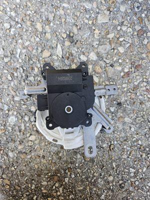 Blend door actuator for INFINITI.