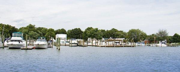 Porter's Seneca Marina Pier View