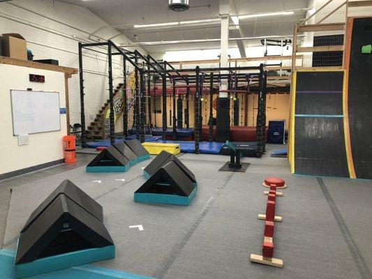 Summit Gymnastics Academy & Children's Activity Center