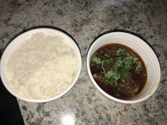 Lamb curry with white rice