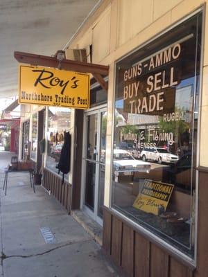 Roy's Knife & Archery Shop