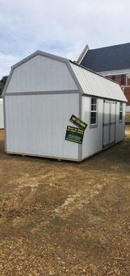 Side lofted barn