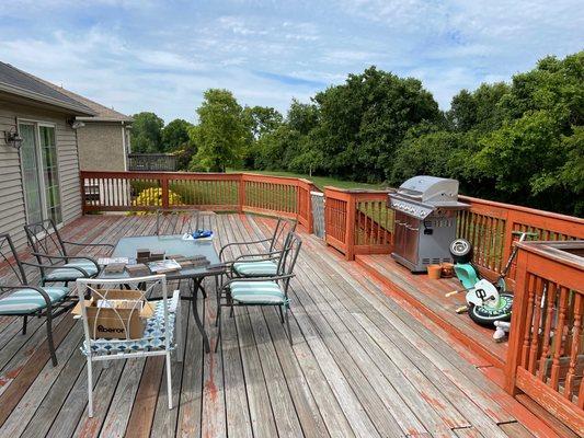 Before wooden deck and railing remodel