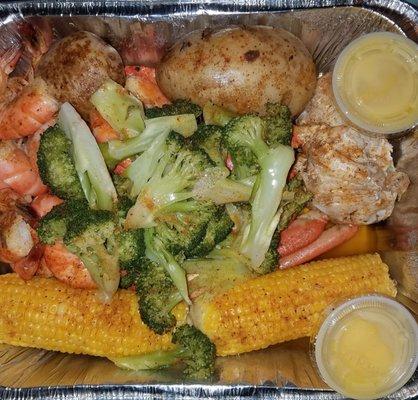 Snow crab and shrimp steamed platter....