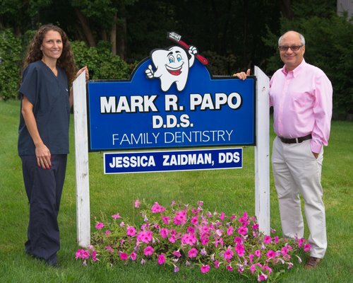 Dr. Jessica Zaidman and Dr. Mark Papo!