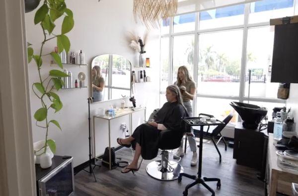 Phenix Salon Suites Bradenton