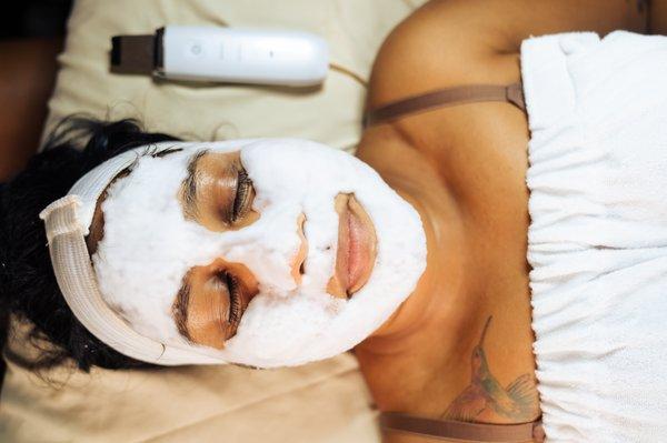 O2 Facial