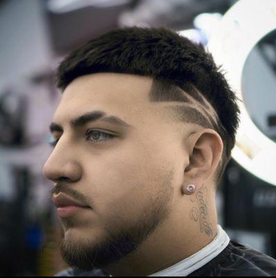 Enhancing your look to another level the right barbershop