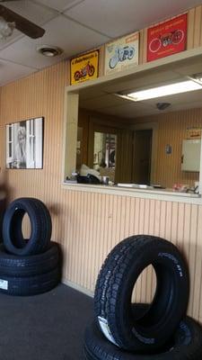 J&M New & Used Tires