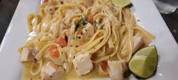 Limoncello pasta with chicken