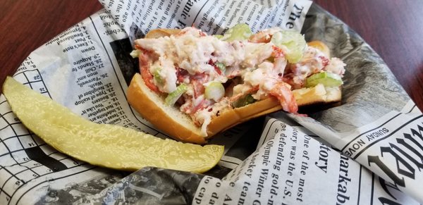 Lobstahhh salad roll