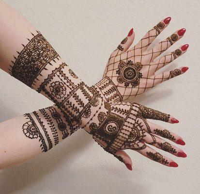 Bridal henna