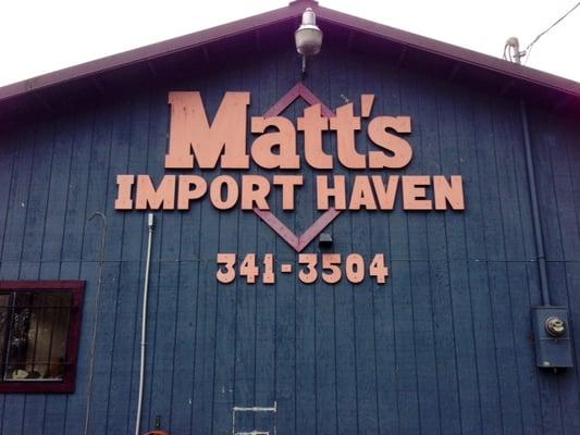 Matt's Import Haven Sign