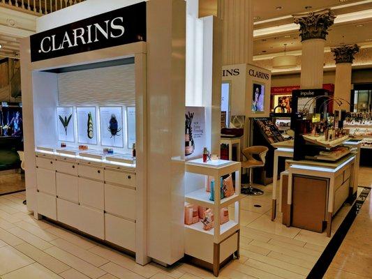 Clarins: Setup