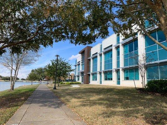 Egrets Land, Sugar Land Office Building