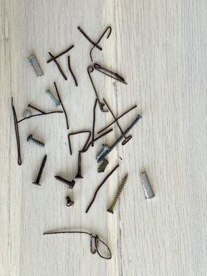 Metal/nails/screws/pins