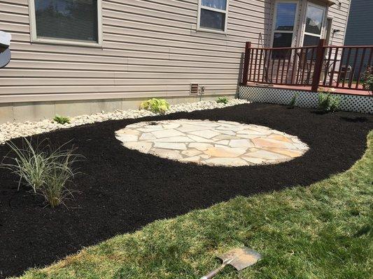 V&R Landscaping & Lawn