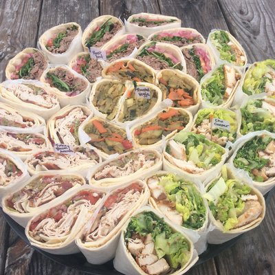 Assorted wrap trays