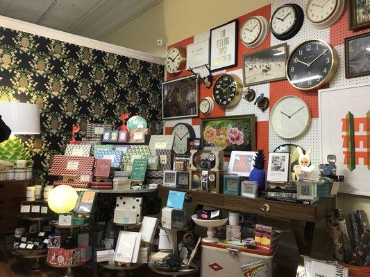 I want a collection of old wall clocks!