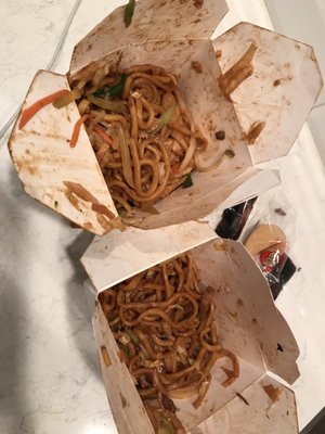 Quart pork lo mein and quart chicken lo mein