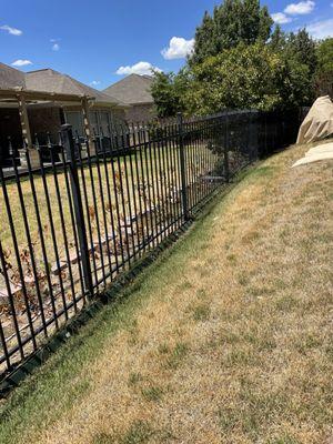 Gomez Fence & Landscape