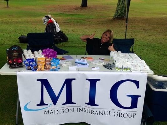 Helping us to raise money for Charity at the Knoxville Mortgage Bankers Assoc. golf tournament