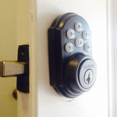 Switching ordinary lock to smart keypad