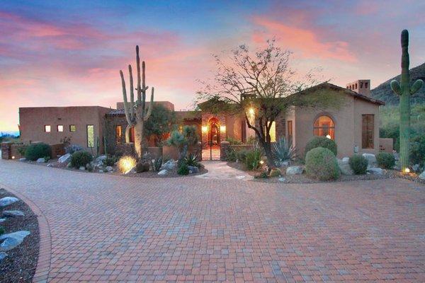 7981 N. BARREL CACTUS DRIVE, TUCSON, AZ 85718 represented by Susanne Grogan of Grogan & Grogan