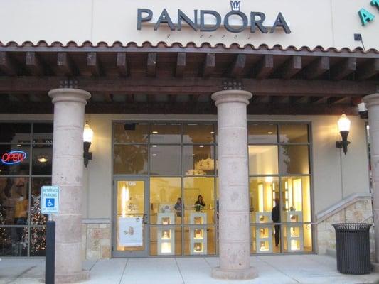 Visit our PANDORA Jewelry Store in San Antonio, TX