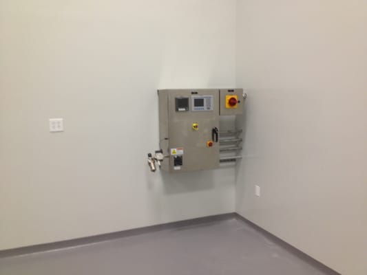 Control panel in clean room no conduits on walls