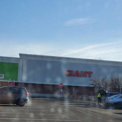 Giant Direct parking spaces are front and center.